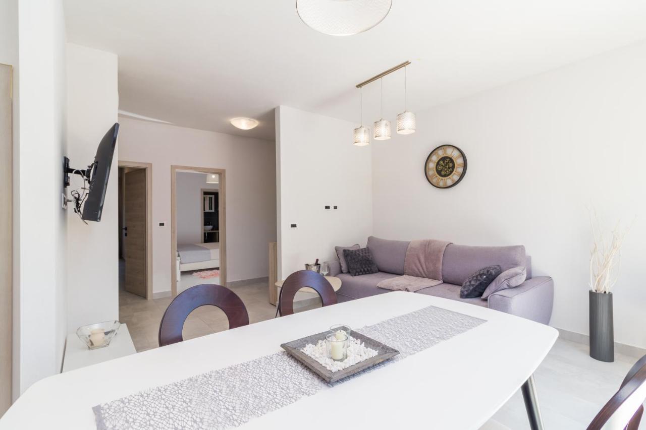 Apartmani Noa I Natali Kaldanija 외부 사진