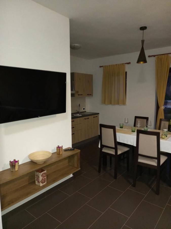 Apartmani Noa I Natali Kaldanija 외부 사진