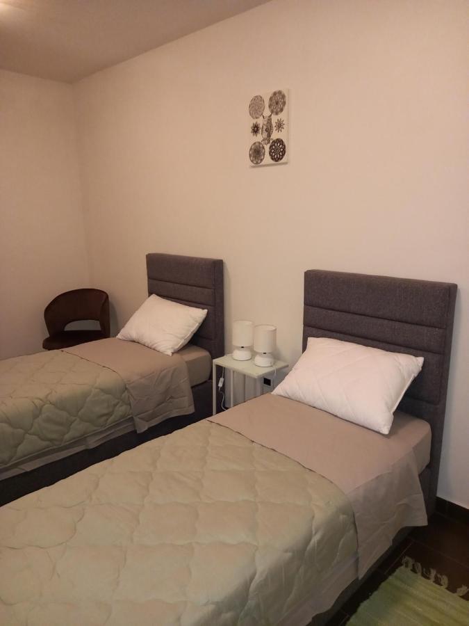 Apartmani Noa I Natali Kaldanija 외부 사진