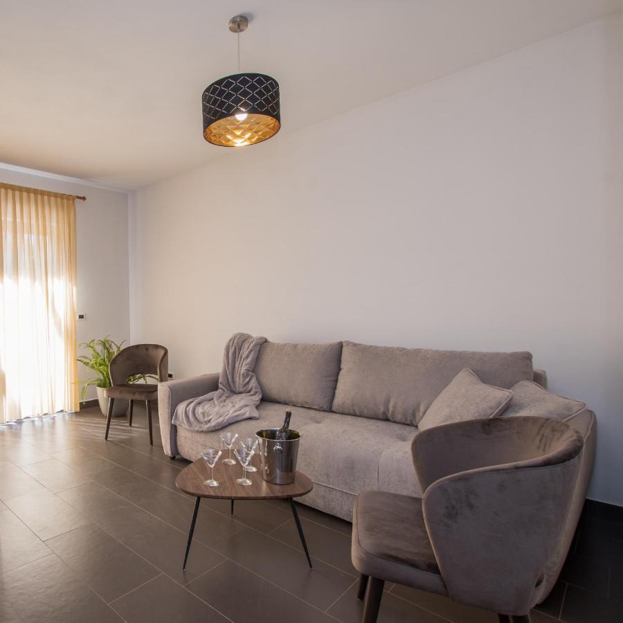 Apartmani Noa I Natali Kaldanija 외부 사진