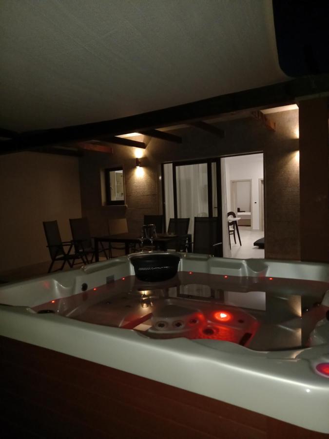 Apartmani Noa I Natali Kaldanija 외부 사진